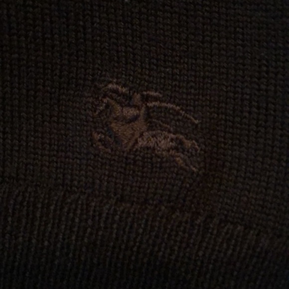 ✨Burberry Long sleeve collar partial buttoned classic plaid trim sweater - Picture 7 of 14